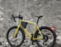 Lemmo verbaut allerdings bei diesem E-Gravelbike nun bessere Komponenten und vor allem...