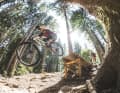 Send it! Mit dem Last Coal und dem Grin One stellen sich zwei ausgewachsene Enduros mit Aluminium-Rahmen dem BIKE-Testduell.