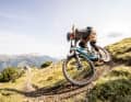 In Kurven liegt das LTe wie auf Schienen. Nur wenn die Ecken richtig eng werden, braucht das Bike etwas Nachdruck.