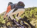 Der Sonne entgegen! Unser Foto-Shooting und einen Teil des Tests führten wir auf dem ikonischen Downhill Men in Finale Ligure durch. Genau hier fühlen sich die starken Abfahrer, wie das Santa Cruz Bullit, wohl.