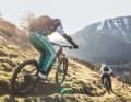Entspannt über den Trail cruisen: Das Levo von Specialized ist erste Wahl für Trail-Fans.  Denn es vereint Fahrsicherheit mit spaßigem Handling. Top im Testfeld!