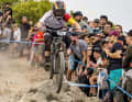 Seit Jahren ist Christian Textor Deutschlands  schnellster Enduro-Racer. Wie tickt der Bulls-Athlet, der nicht nur Speedfreak, sondern  auch Familienmensch und gläubiger Christ ist? In Finale Ligure  haben wir ihn getroffen.