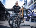 Markus Storck präsentiert das E:drenalin.2 SL auf der Eurobike 2022. 150 Millimeter // 29 Zoll // ab 8000 Euro.