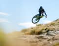 Mit dem überarbeiteten Firebird zielt Pivot Cycles klar auf ambitionierte Enduro-Fahrerinnen und -Fahrer, die ein vielseitiges Bike für anspruchsvolle Trails und Renneinsätze suchen.
