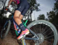 Der neue Prxy soll mit seiner Faserverbundsohle die Kraft gut aufs Pedal bringen