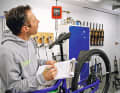 Alle unsere Testbikes werden selbstverständlich gewogen. Das Gesamtgewicht ohne Pedale finden Sie in jedem unserer Testbriefe.