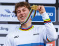 Henri Kiefer holte Gold im Downhill.
