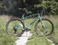 Marin verpasst dem Gravelbike Headlands für 2026 eine Frischzellenkur. Wir testeten das Topmodell Headlands 3 für 4499 Euro.