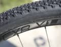 Schön: Giant gönnt dem Revolt X Advanced Pro 2 Felgen aus Carbon. Das schaffen andere Hersteller erst bei teureren Gravelbikes.