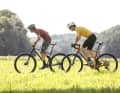 Läuft das Gravelbike dem Hardtail den Rang ab? Unser Konzeptvergleich klärt auf.