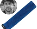 Danny MacAskill fährt Lizard Skins Lock-On
