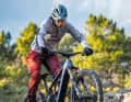 Groß geworden: E-All-Mountain Santa Cruz Heckler im Test.