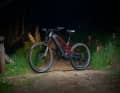 Olympia Hammer: 170 mm // 29/27,5 Zoll // Oli Edge Motor (90Nm) // 900 Wattstunden.