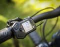 Das E5000-Display von Shimano bietet rudimentäre Informationen in Schwarz-Weiß Darstellung.