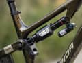Im Heck werkelt ein Rockshox Vivid in Ultimate-Ausführung.