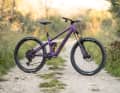 Das Transition liegt zwischen den Kategorien All Mountain und Enduro.