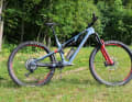 Das Merida One Forty für 5799 Euro könnte sich im BIKE-Dauertest als idealer Allrounder beweisen.