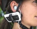 Obwohl kabellose Bluetooth-Kopfhörer nicht mehr aus dem Alltag wegzudenken sind, setzt Cardo weiterhin auf In-Ear-Modelle mit Kabelanschluss.