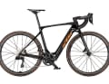 Mit der Zweifach-Schaltnabe von Classified im Heck, Carbonlaufrädern und feinsten Teilen ist das E-Rennrad Revelator SX Elite von KTM ein eher exklusives Sportgerät. Anvisiertes Gewicht: 13,3 Kilogramm.