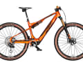 Srams Transmission-Schaltung, Funk-Sattelstütze und Fox-Factory-Fahrwerk sowie zahlreiche Carbon-Parts machen das Macina Scarp SX Exonic zum Topmodell im KTM-SX-Lineup.