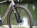 Für unter 2000 Euro spezifiziert KTM schon eine Gabel aus Carbon.