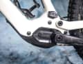 Der Specialized SL 1.2 liefert laut Hersteller 50 Nm und bis zu 320 Watt. Unsere Erfahrung nach gehört er zu den schwächeren Vertretern seiner Zunft. Gegenüber dem Vorgänger SL 1.1 hat er aber deutlich zugelegt und ist dabei leiser geworden.