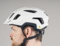 Mit MIPS-System liegt er unter 100 Euro und damit unter den anderen MIPS-Helmen im Test