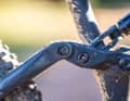 Flipchips haben viele Bikes. Doch in diesem Fall sind die Anpassungsmöglichkeiten an Kettenstreben und Lenkwinkel (Lagerschale) sehr deutlich.