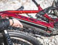 Im Gegensatz zu den Carbon-E-Inception mit Bosch-Antrieb hat das Alu-Modell einen klassisch entnehmbaren Akku. Allerdings nur mit 625 Wh.