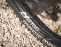 Die DT-Swiss-Laufräder HX1700 LS sind ein Zwitter aus robusten E-Bike-Laufrädern und leichteren Rundlingen für klassische Bikes. Leicht und solide!