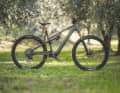 Cube AMS Hybrid One44 Super TM // 140 mm // 29 Zoll // 17,8 kg // 8999 Euro. Gibt's bei Cube natürlich auch günstiger. Das Einstiegsmodell kostet 5999 Euro und wiegt sogar nur 17,4 Kilo.