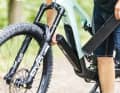 TOP: Wechsel-Akkus Die Batterien von Focus, Bulls und Conway sind schnell und einfach wechselbar. Bei Light-E ‐MTBs die Ausnahme. Ein Muss, wenn der Akku nicht im Bike geladen werden kann, und super, um die Reichweite mit einem zweiten Energieträger aufzudoppeln.