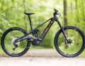 Rotwild R.EXC Pro: Shimano EP801 // 820 Wh // 170/160 mm // 29/27,5 Zoll (Mullet) // 22,9 kg // 9999 Euro.