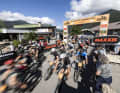 Startschuss am Sonntag den 14. Juli: Über 400 Starter nehme die erste Etappe der Maxxis BIKE Transalp in Ehrwald in Angriff.