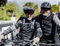 Im Alter sinkt die körperliche Fähigkeit für die Regeneration. Alte Mountainbiker brauchen nach der Belastung länger, bis sie wieder fit sind.