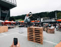 Hoch damit: Hannes Klausner in Action.