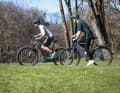 Das dynamische E-MTB ist ein tendenziell teurer Spezialist. Einsteiger sind mit klassischen Trekkingrädern wie dem VSF noch immer am besten beraten.