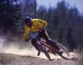 Diese Ära war auch geprägt von der Einführung der ersten in Kanada produzierten Mountainbikes, was Norco als Pionier in der Branche etablierte.