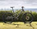 Trotz des kurzen Federwegs von “nur” 140 mm/125 mm ist das Norco Optic ein Trailbike, das für flowige Singletrails oder knackige Anstiege gemacht ist.