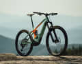 Das beliebte E-Enduro Orbea Wild wurde für 2025 kompplett neu aufgelegt.