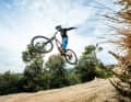 Mit den neuen Jugend-Mountainbikes Propain Tyee YTH und Propain Spindrift YTH kann der Nachwuchs problemlos in die Luft gehen.