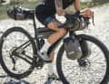 Mit Bikepacking-Taschen bestückt, eignet sich das neue Propain Terrel CF als Packesel.