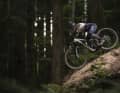 In der Abfahrt soll das neue positionsabhängige Dämpfungssystem des Rockshox Vivid das Maximum aus jedem Hinterbau herausholen.