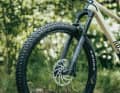 Die Rockshox Pike ist auch in der einfachen Select-Ausführung die mit Abstand beste Gabel im Test.