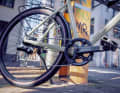 Das Herzstück des Bikes bildet das innovative, automatische Schaltsystem Q'AUTO von Shimano, das ohne externe Stromversorgung auskommt und sich adaptiv an die Fahrsituation und den persönlichen Fahrstil anpasst.