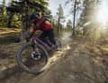 Das Heckler SL ist das erste Light-E-MTB von Santa Cruz und soll für mächtig Spaß auf dem Trail sorgen.