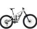 Das Trek Slash 9.9 XX AXS T-Type (Sram Transmission) für 12499 Euro.