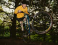 Mit 90 mm Federweg am Heck und wahlweise 110 bis 140 mm an der Front ist das Starling etwas für XC, Bikepacking, Park oder Hausrunde....