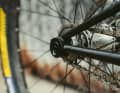 1 Ritzel - mehr braucht man nicht, wenn man sehr starke Beine hat, oder lieber Downhill fährt.
