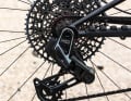 Der neue Hinterbau des Starling Murmur setzt auf ein UDH-Schaltauge und erlaubt so auch Sram Transmission Antriebe.